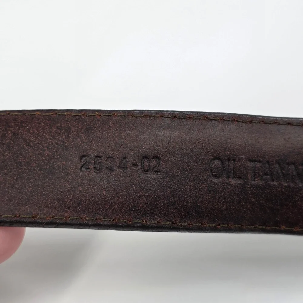 VTG Brown Leather Belt Mens 42 Oil Tanned Cowhide Solid Brass Woven Link 2534-02